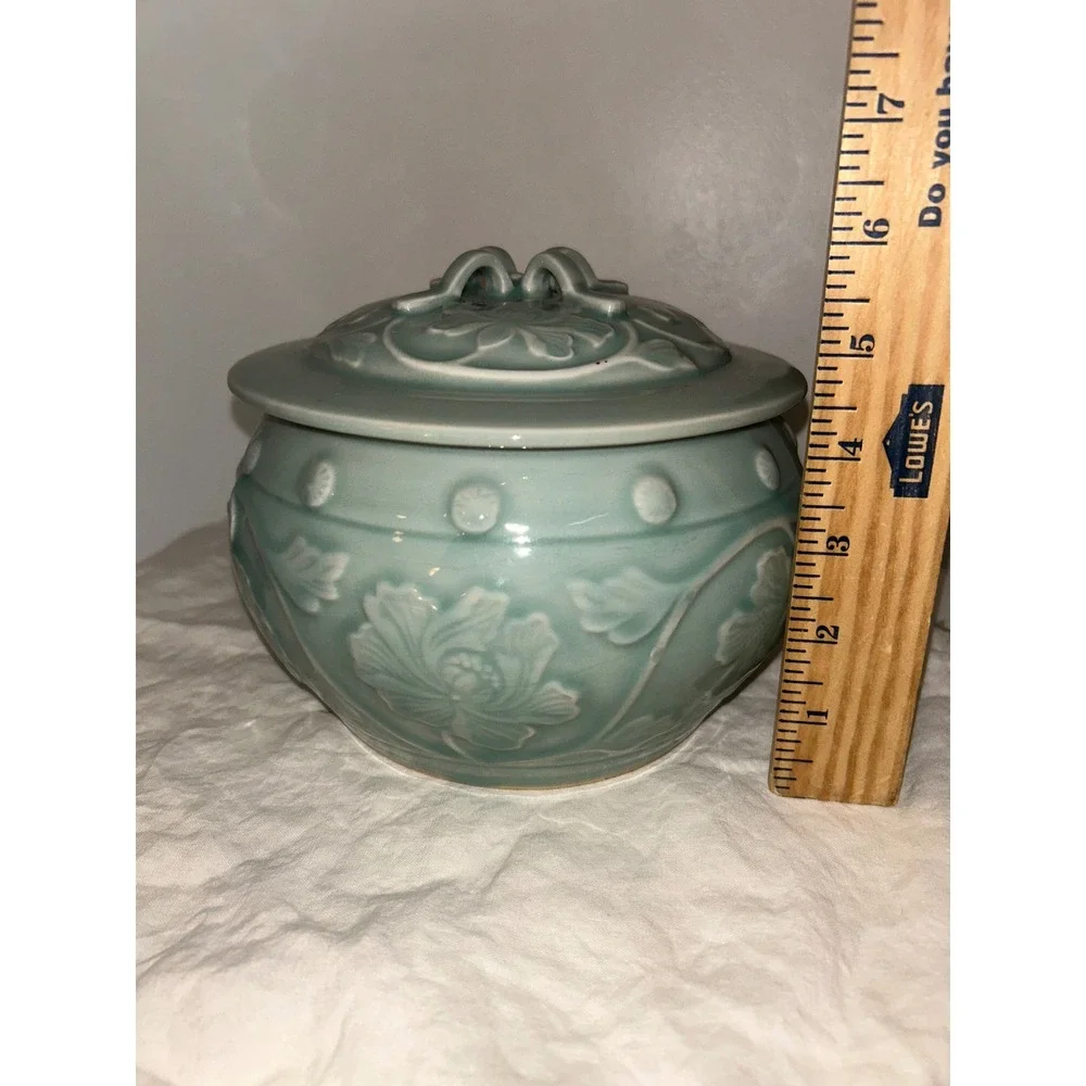 Vintage Korean Celadon Ginger Jar Lidded Ceramic Floral Relief Green Pottery